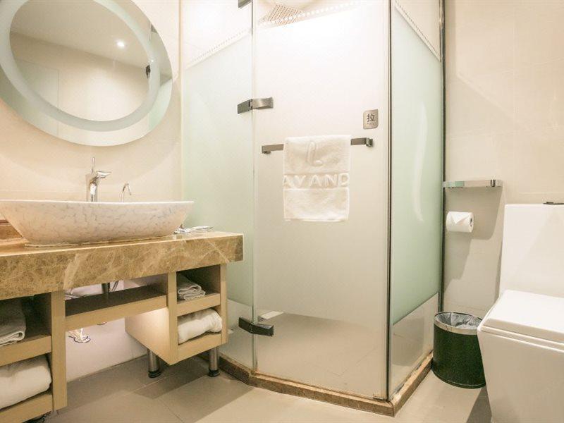 Lavande Hotel Dalian Malan Square Metro Station מראה חיצוני תמונה